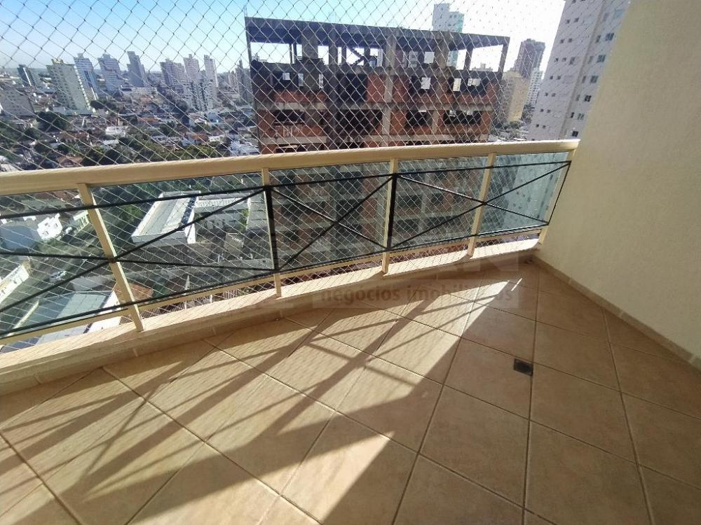 Alugar Apartamento / Padrão em Uberlândia R$ 3.000,00 - Foto 7