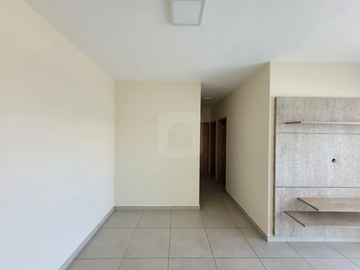 Alugar Apartamento / Padrão em Uberlândia R$ 2.200,00 - Foto 5