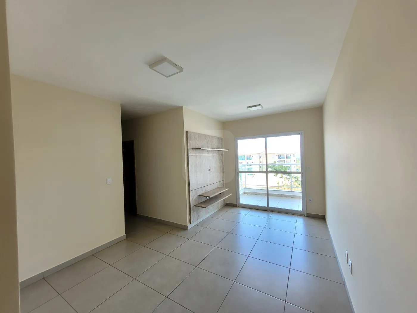 Alugar Apartamento / Padrão em Uberlândia R$ 2.200,00 - Foto 7
