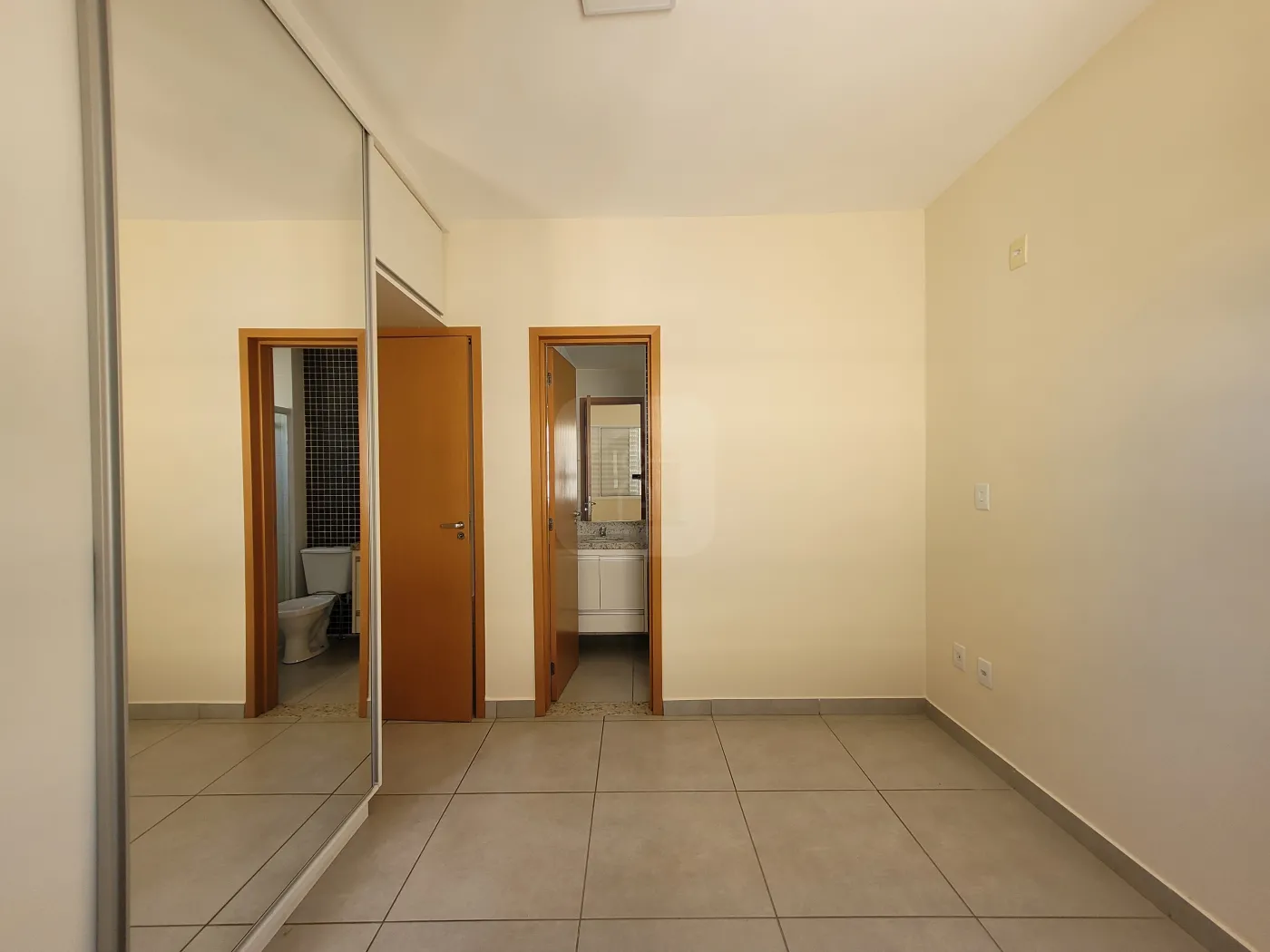 Alugar Apartamento / Padrão em Uberlândia R$ 2.200,00 - Foto 22