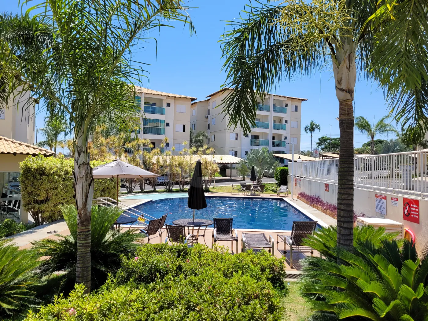 Alugar Apartamento / Padrão em Uberlândia R$ 2.200,00 - Foto 27