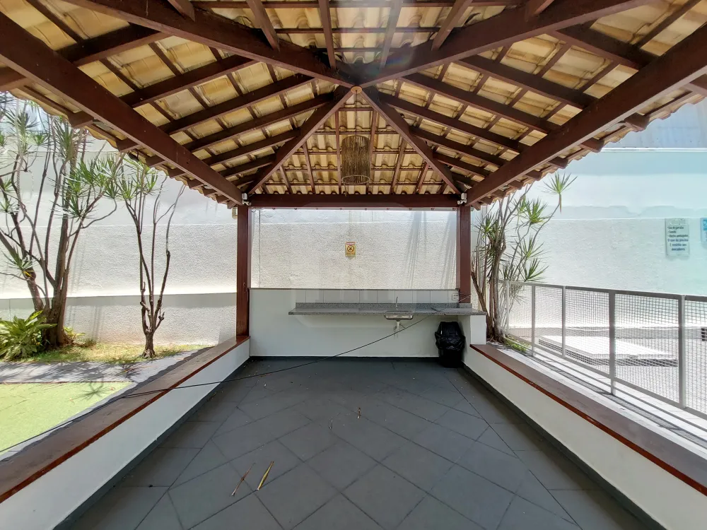 Alugar Apartamento / Padrão em Uberlândia R$ 950,00 - Foto 23