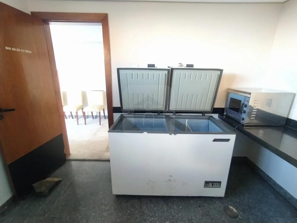 Alugar Apartamento / Padrão em Uberlândia R$ 5.000,00 - Foto 9