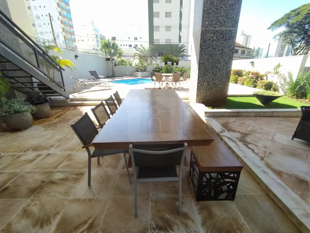 Alugar Apartamento / Padrão em Uberlândia R$ 5.000,00 - Foto 7