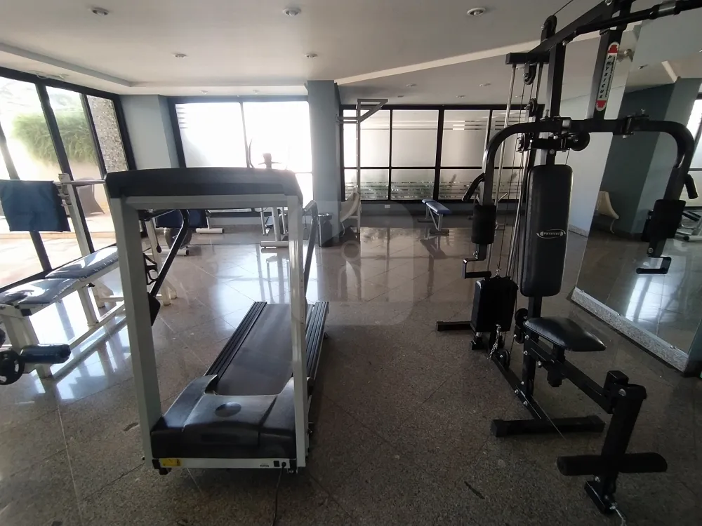 Alugar Apartamento / Padrão em Uberlândia R$ 5.000,00 - Foto 17