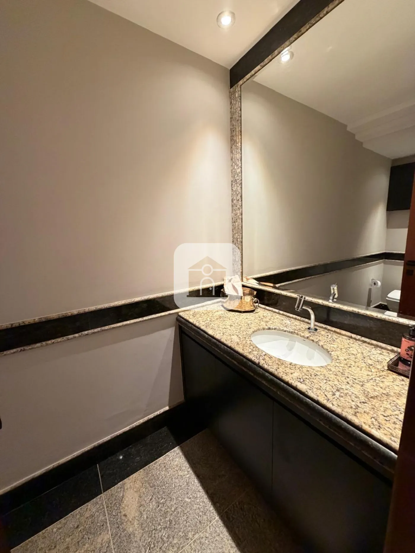 Alugar Apartamento / Padrão em Uberlândia R$ 5.000,00 - Foto 22