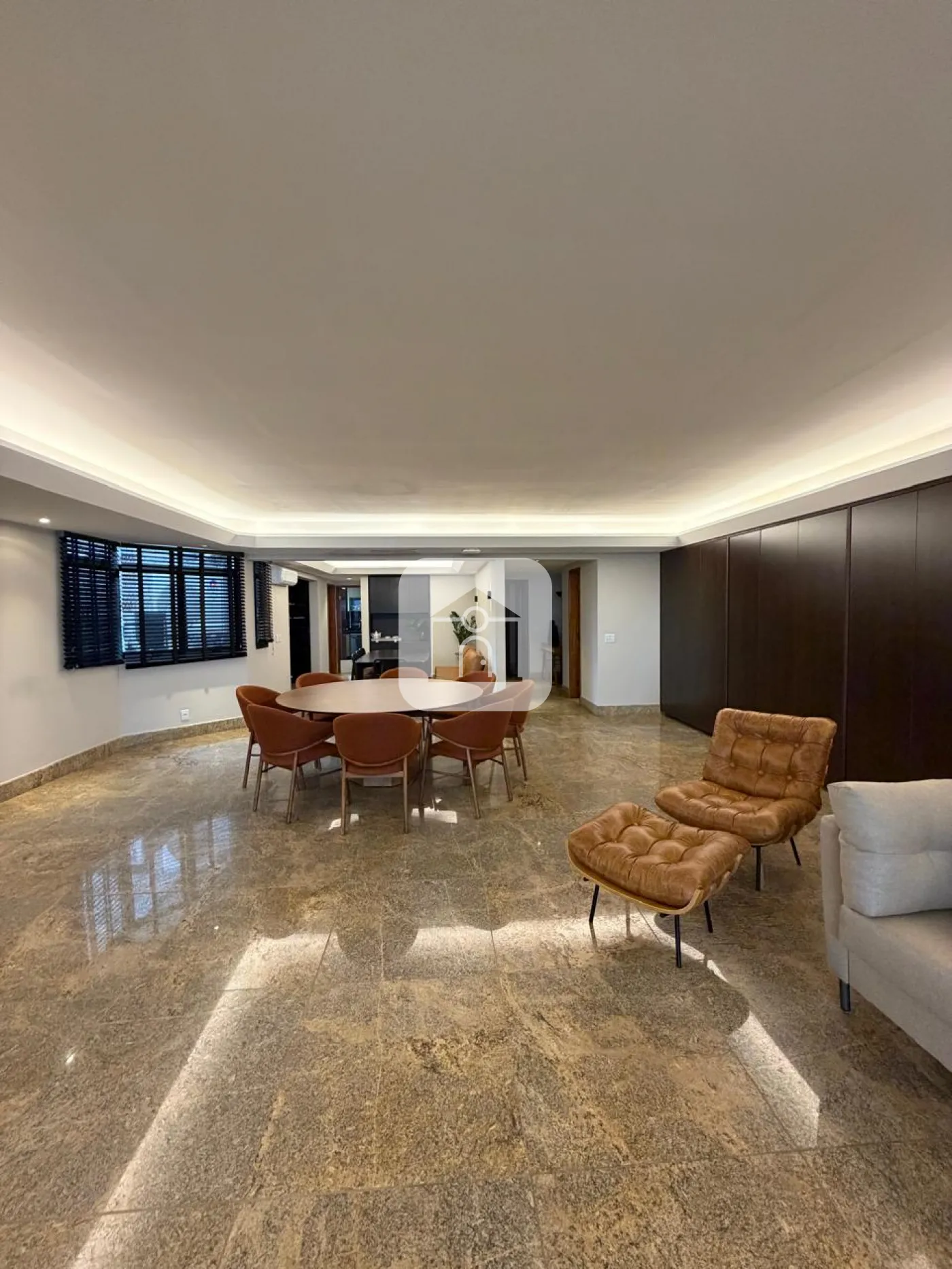 Alugar Apartamento / Padrão em Uberlândia R$ 5.000,00 - Foto 28