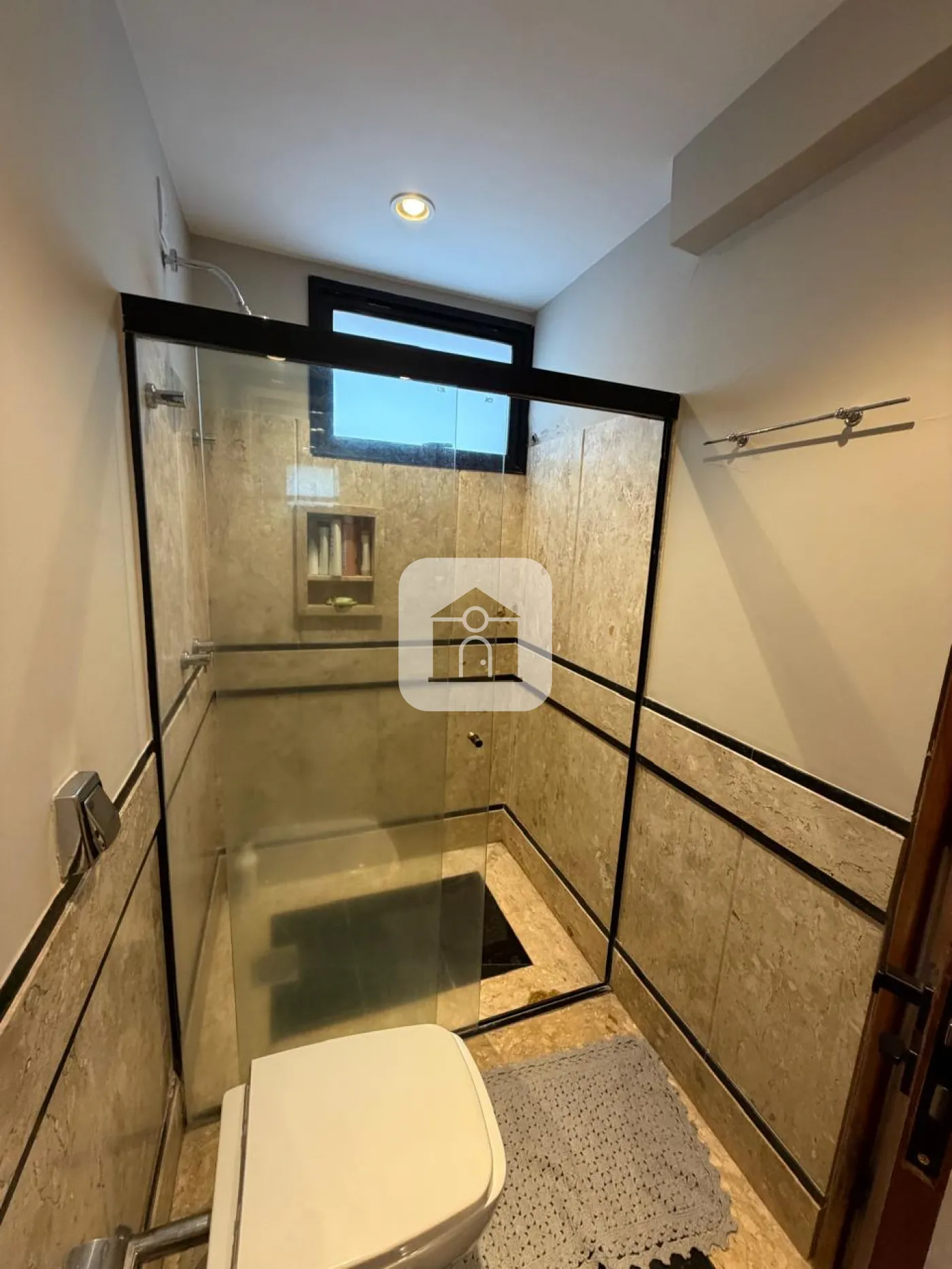 Alugar Apartamento / Padrão em Uberlândia R$ 5.000,00 - Foto 41