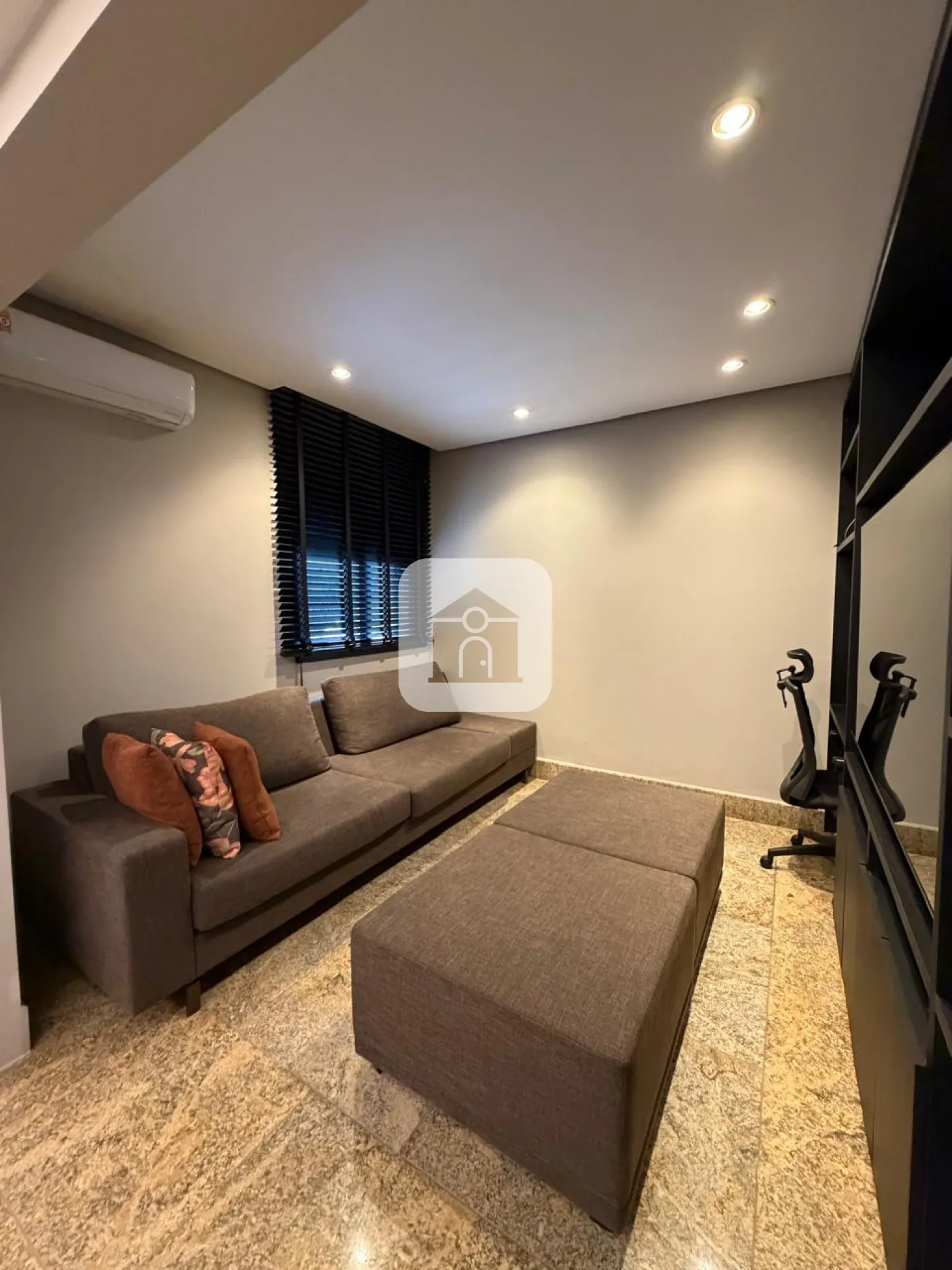 Alugar Apartamento / Padrão em Uberlândia R$ 5.000,00 - Foto 30