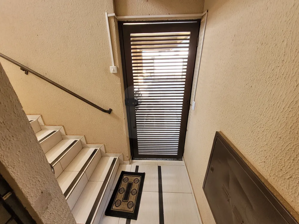 Alugar Apartamento / Padrão em Uberlândia R$ 1.000,00 - Foto 17