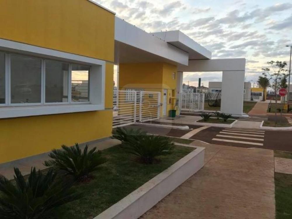 Comprar Terreno / Condomínio em Uberlandia R$ 430.000,00 - Foto 1