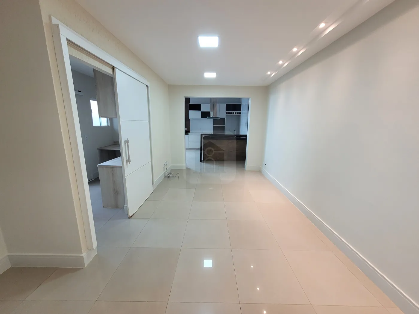 Comprar Casa / Condomínio ou Loteamento Fechado em Uberlândia R$ 590.000,00 - Foto 2