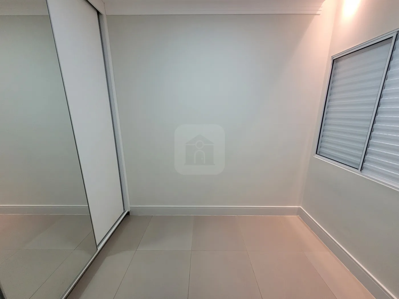 Comprar Casa / Condomínio ou Loteamento Fechado em Uberlândia R$ 590.000,00 - Foto 8