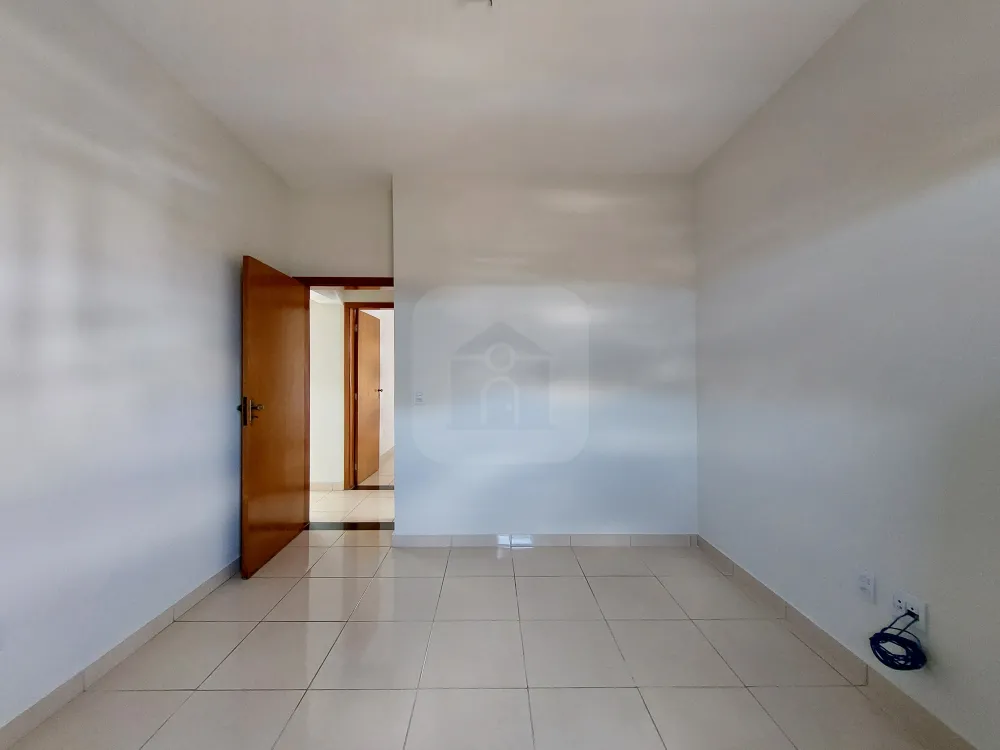 Alugar Apartamento / Padrão em Uberlândia R$ 2.900,00 - Foto 20