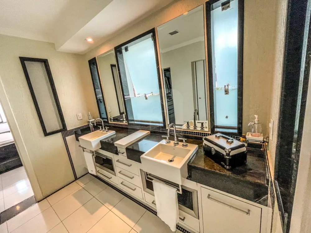 Alugar Casa / Condomínio ou Loteamento Fechado em Uberlândia R$ 15.000,00 - Foto 22