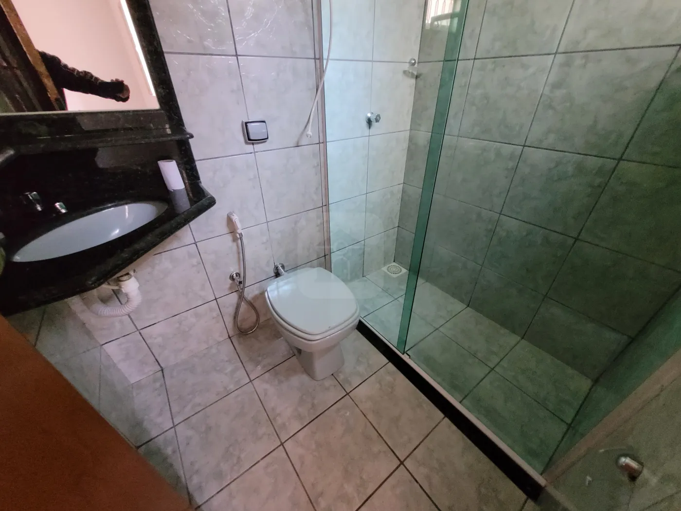 Alugar Casa / Padrão em Uberlândia R$ 2.600,00 - Foto 14