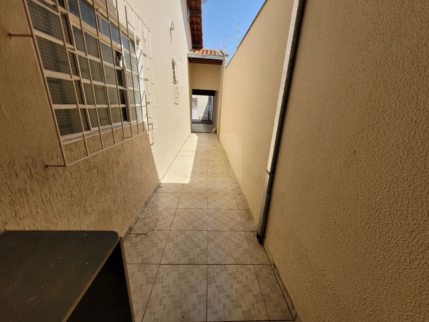 Alugar Casa / Padrão em Uberlândia R$ 2.600,00 - Foto 21