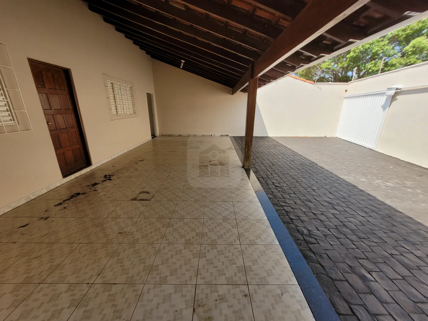 Alugar Casa / Padrão em Uberlândia R$ 2.600,00 - Foto 23