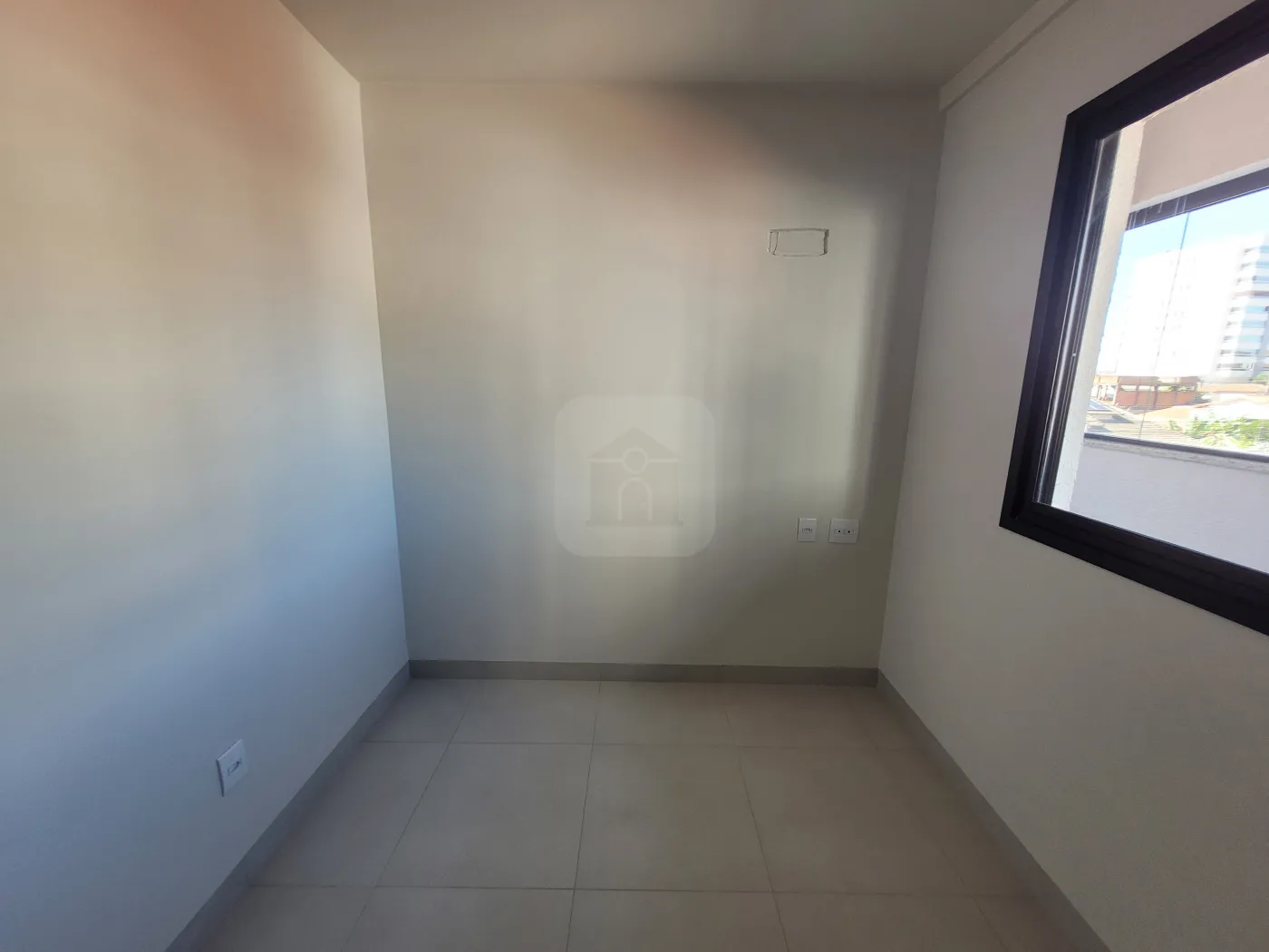Alugar Apartamento / Padrão em Uberlândia R$ 2.250,00 - Foto 10