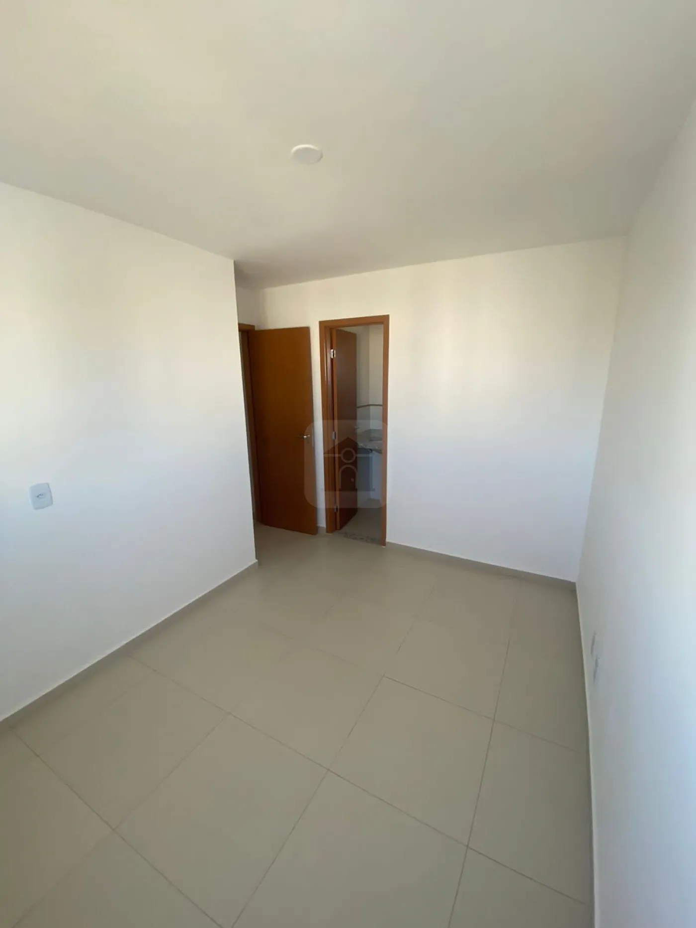 Sophie, Apartamento - Padrão - New Golden Ville - Uberlândia R$ 170.000,00.  Cód.: 1490