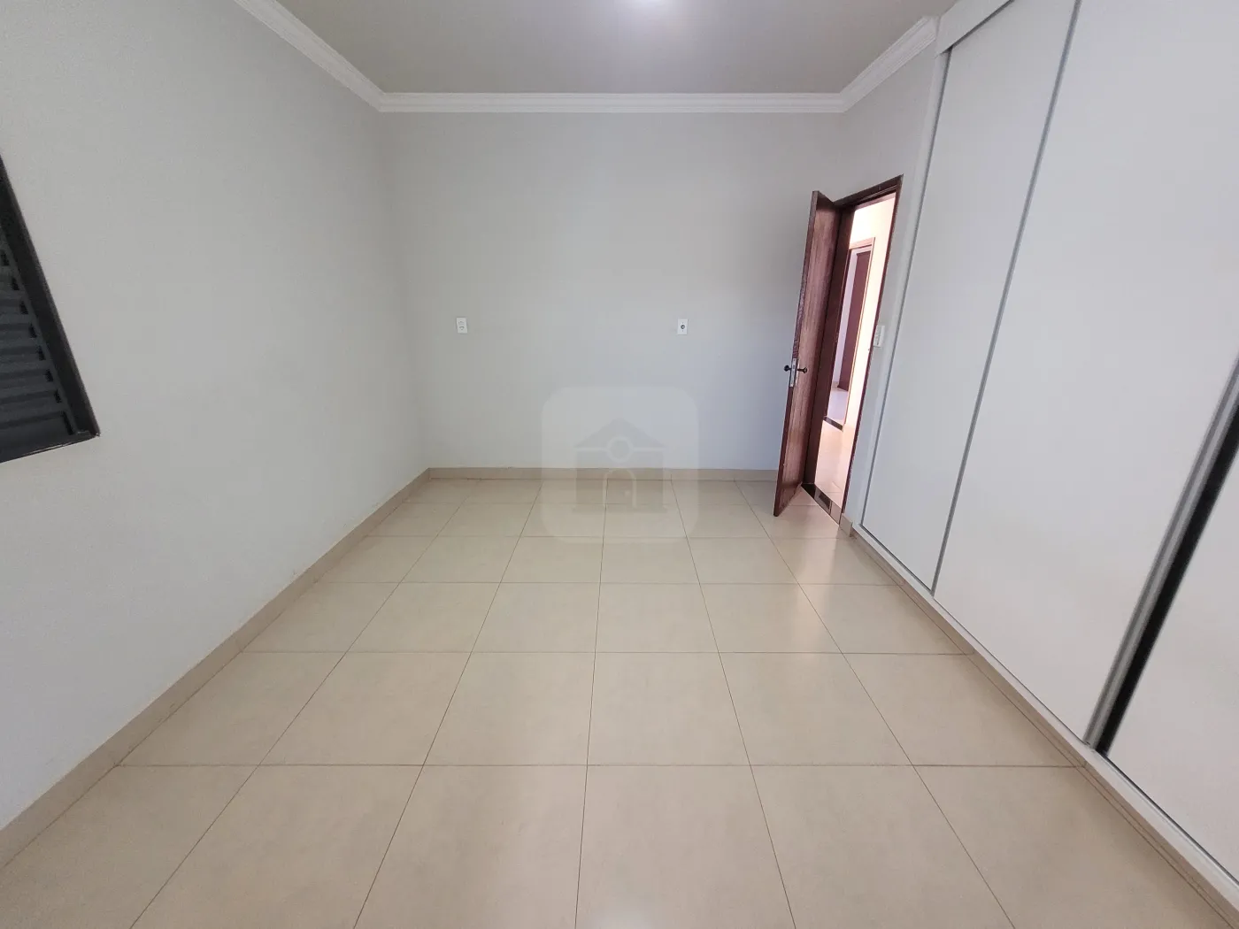 Alugar Apartamento / Padrão em Uberlândia R$ 2.000,00 - Foto 16