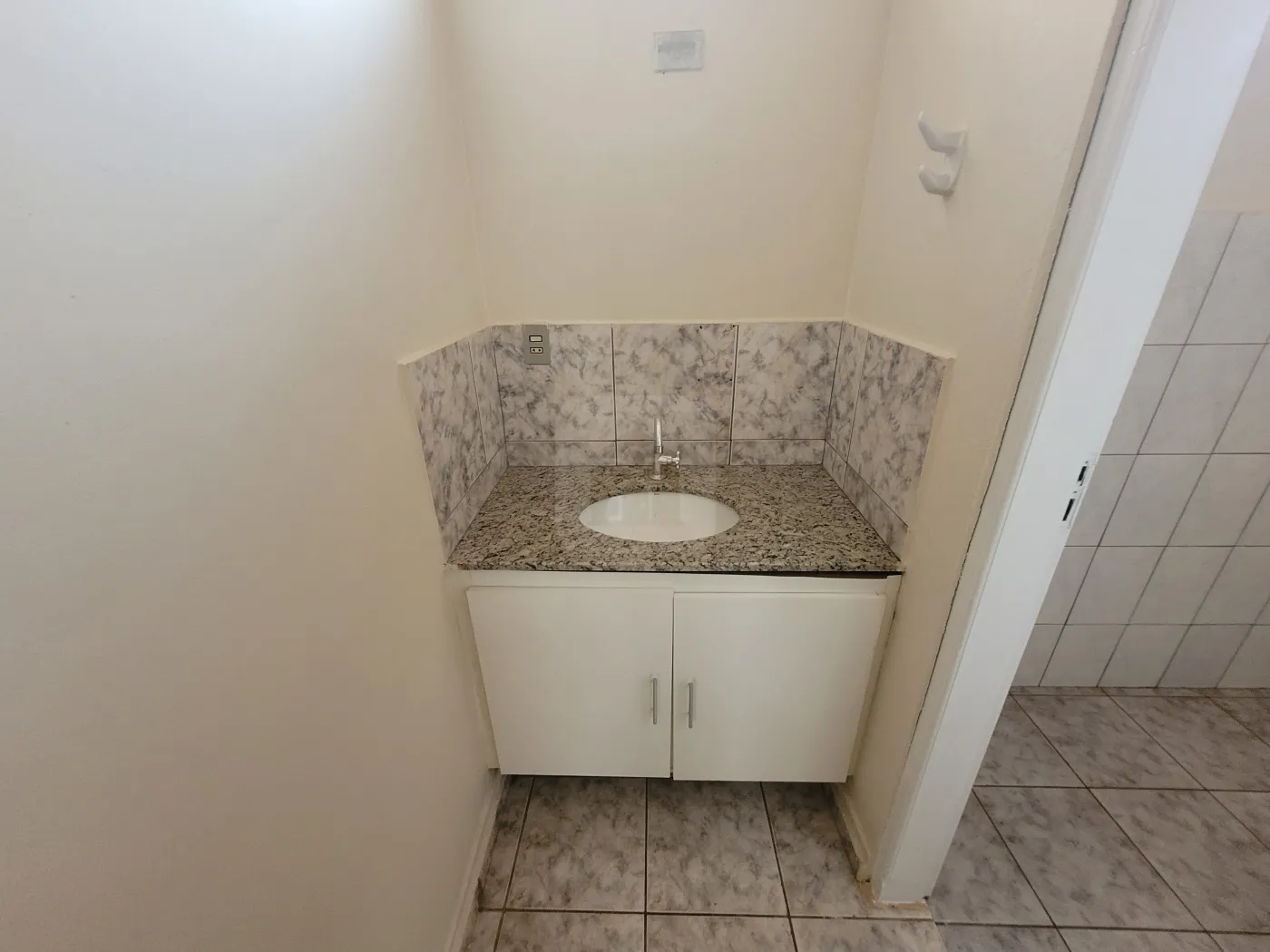 Alugar Casa / Padrão em Uberlândia R$ 1.500,00 - Foto 12