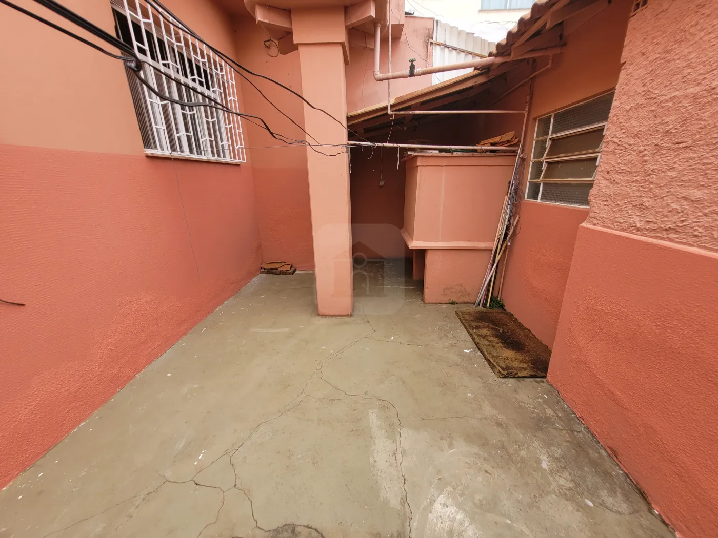 Alugar Casa / Padrão em Uberlândia R$ 1.500,00 - Foto 15