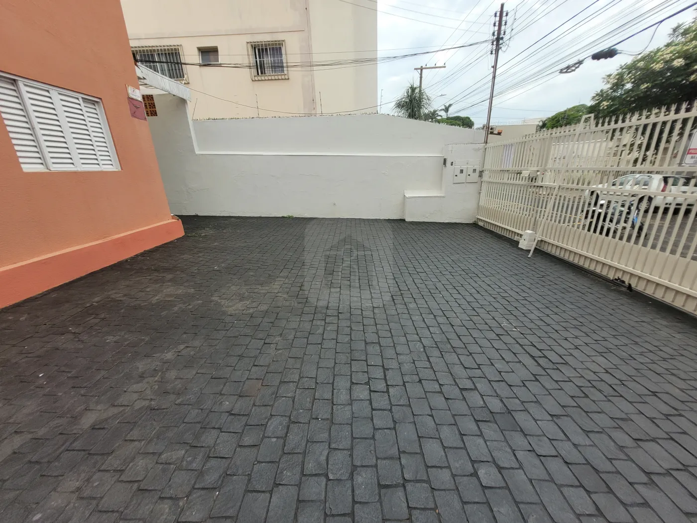 Alugar Casa / Padrão em Uberlândia R$ 1.500,00 - Foto 20
