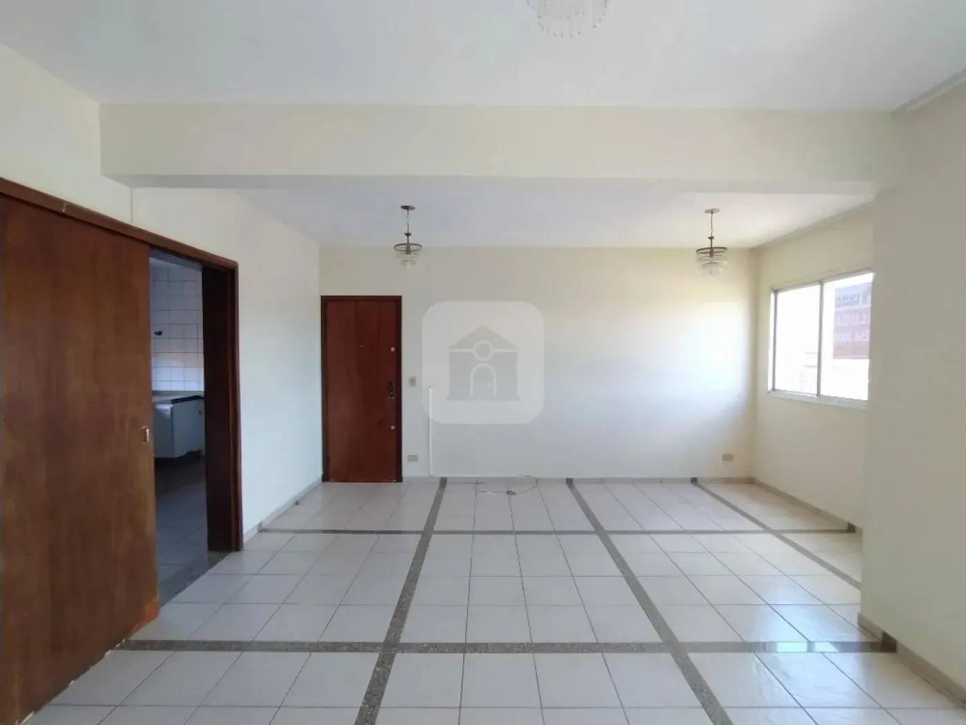 Alugar Apartamento / Padrão em Uberlândia R$ 2.500,00 - Foto 6