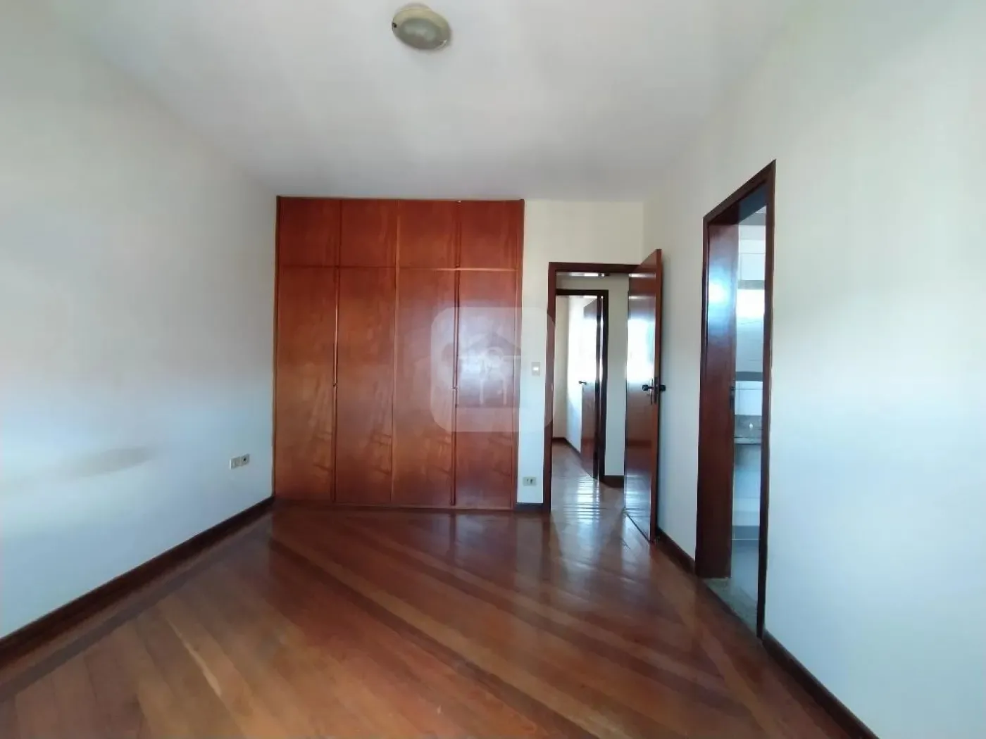 Alugar Apartamento / Padrão em Uberlândia R$ 2.500,00 - Foto 12