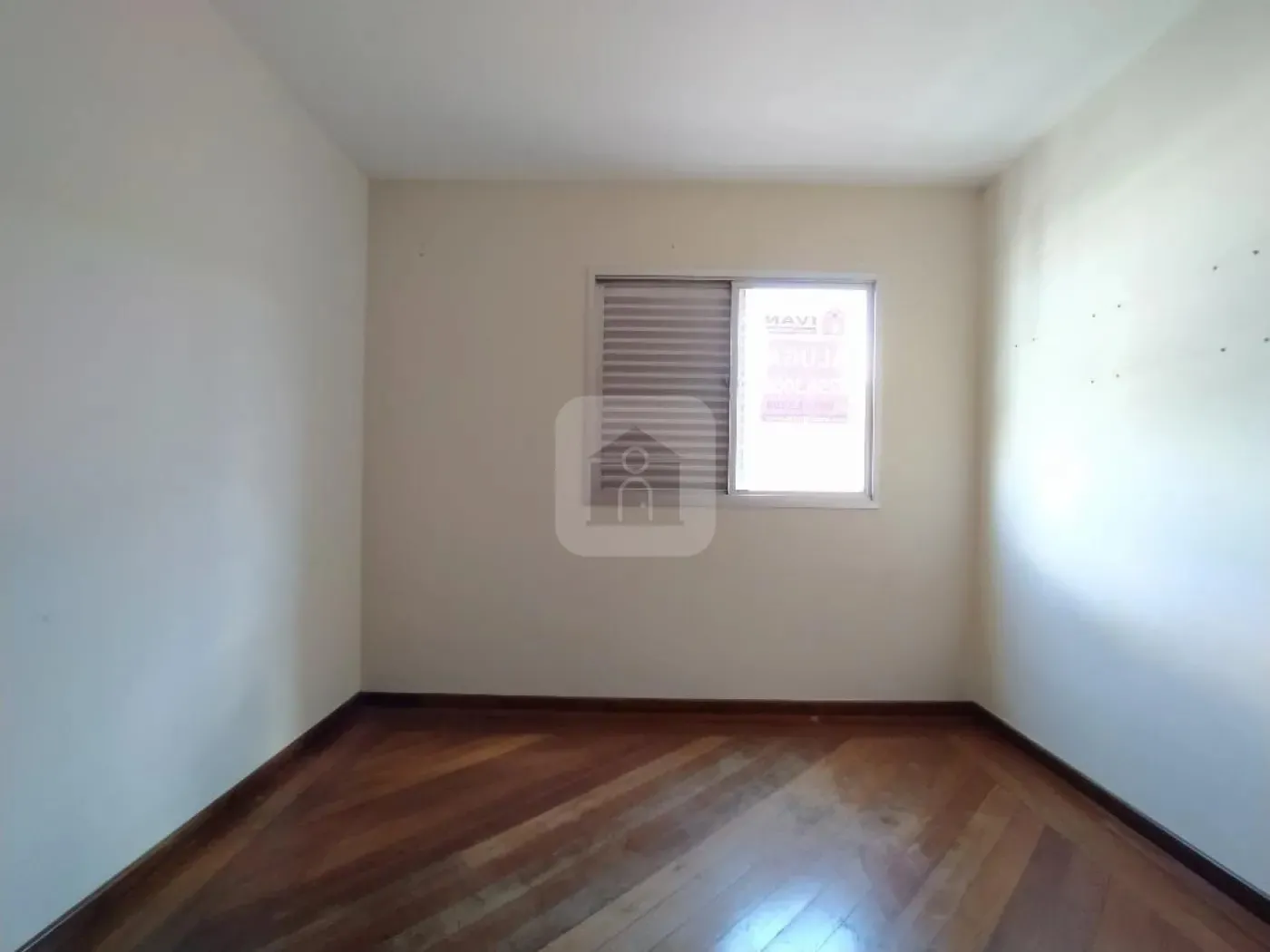 Alugar Apartamento / Padrão em Uberlândia R$ 2.500,00 - Foto 13