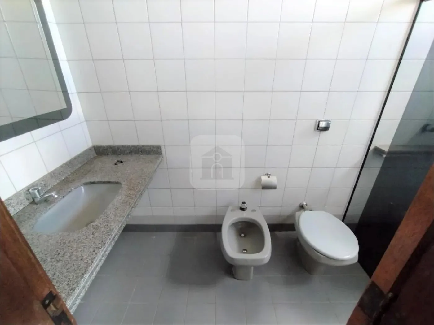 Alugar Apartamento / Padrão em Uberlândia R$ 2.500,00 - Foto 18