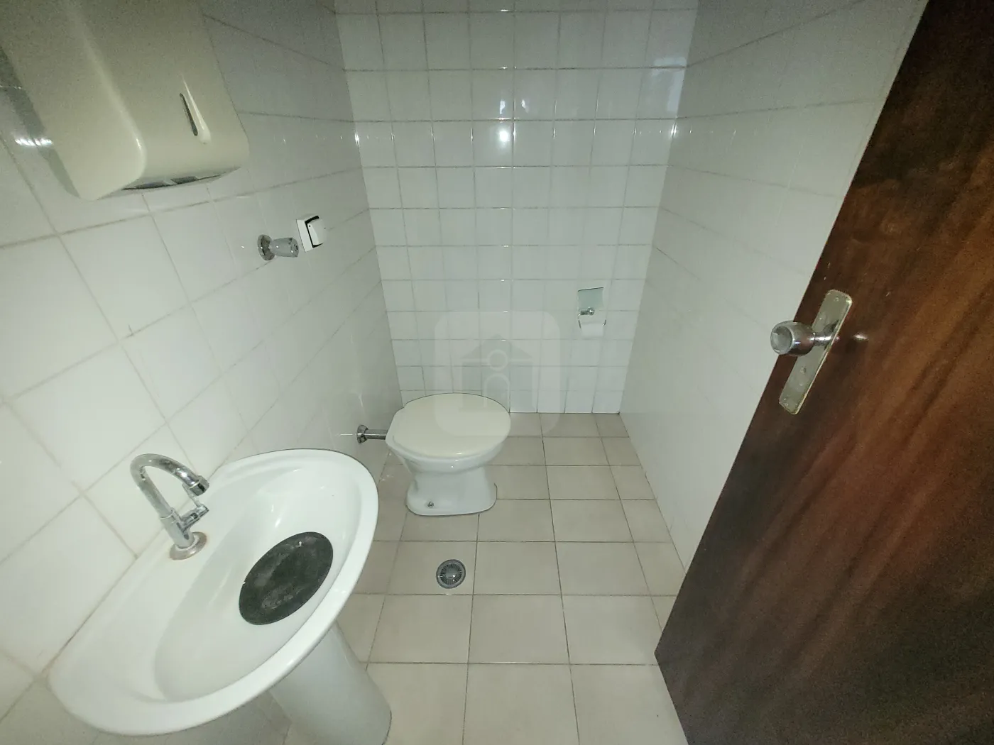 Comprar Comercial / Sala Comercial Condomínio em Uberlândia R$ 145.000,00 - Foto 7