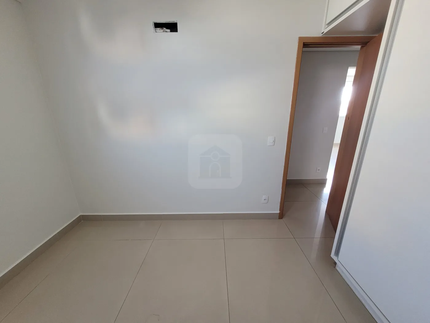 Alugar Apartamento / Padrão em Uberlândia R$ 2.600,00 - Foto 10