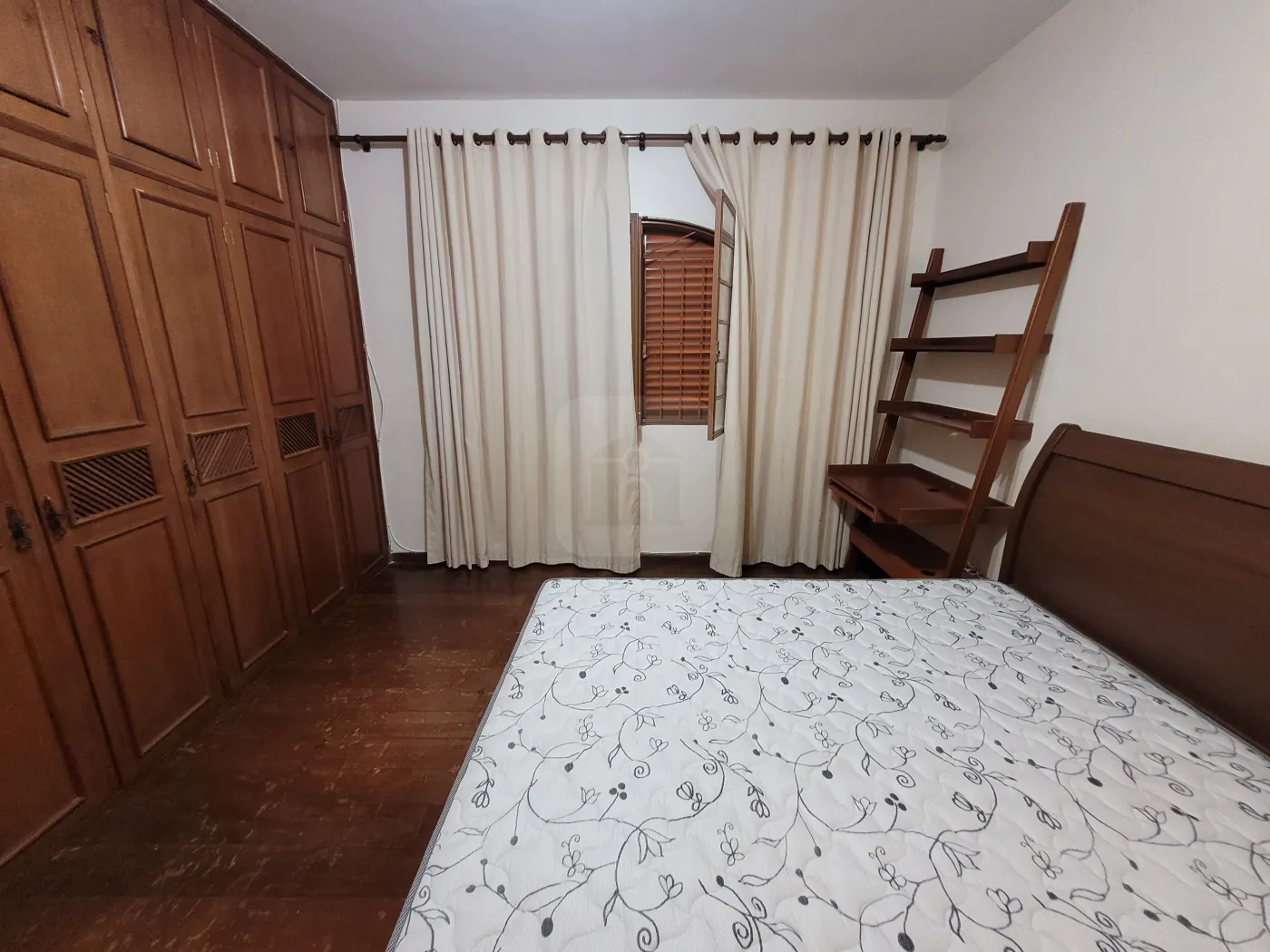 Alugar Casa / Padrão em Uberlândia R$ 5.000,00 - Foto 18