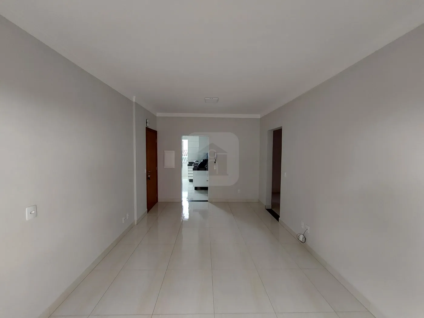 Alugar Apartamento / Padrão em Uberlândia R$ 2.650,00 - Foto 9