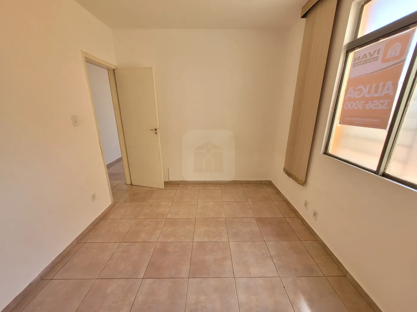 Alugar Apartamento / Padrão em Uberlândia R$ 600,00 - Foto 7