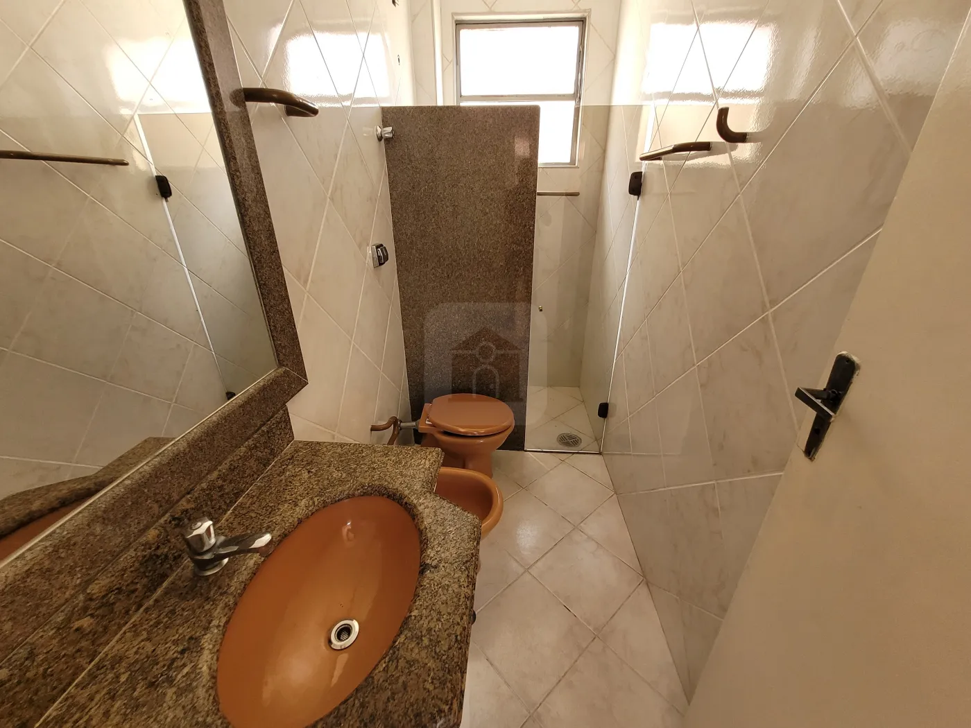 Alugar Apartamento / Padrão em Uberlândia R$ 600,00 - Foto 12