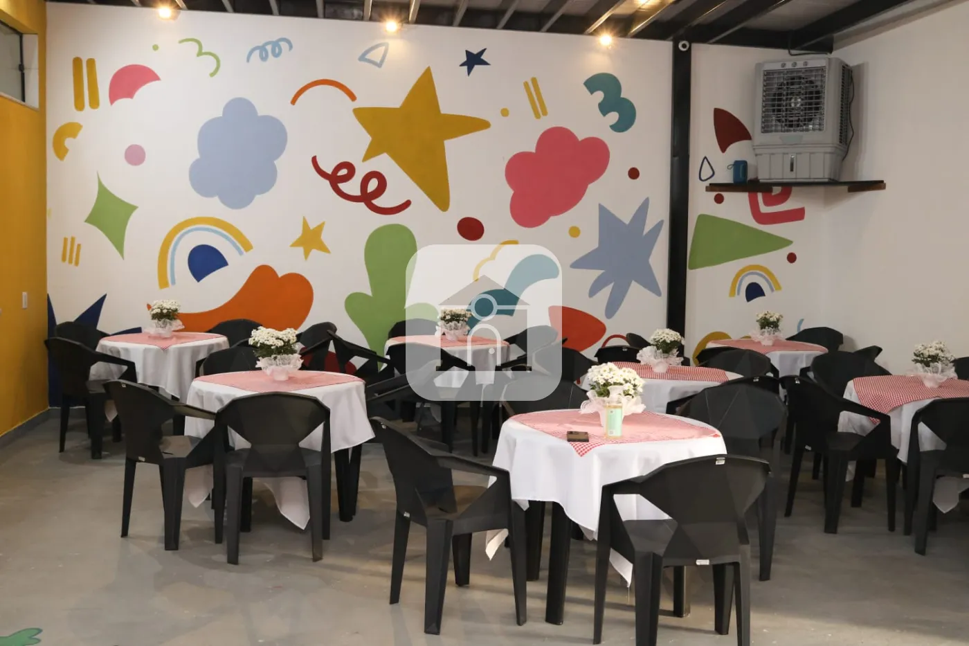 Alugar Comercial / Casa Comercial em Uberlândia R$ 9.000,00 - Foto 1