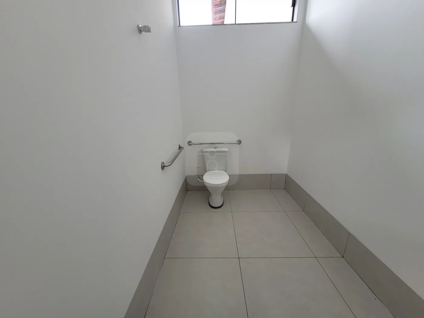 Alugar Comercial / Casa Comercial em Uberlândia R$ 9.000,00 - Foto 13