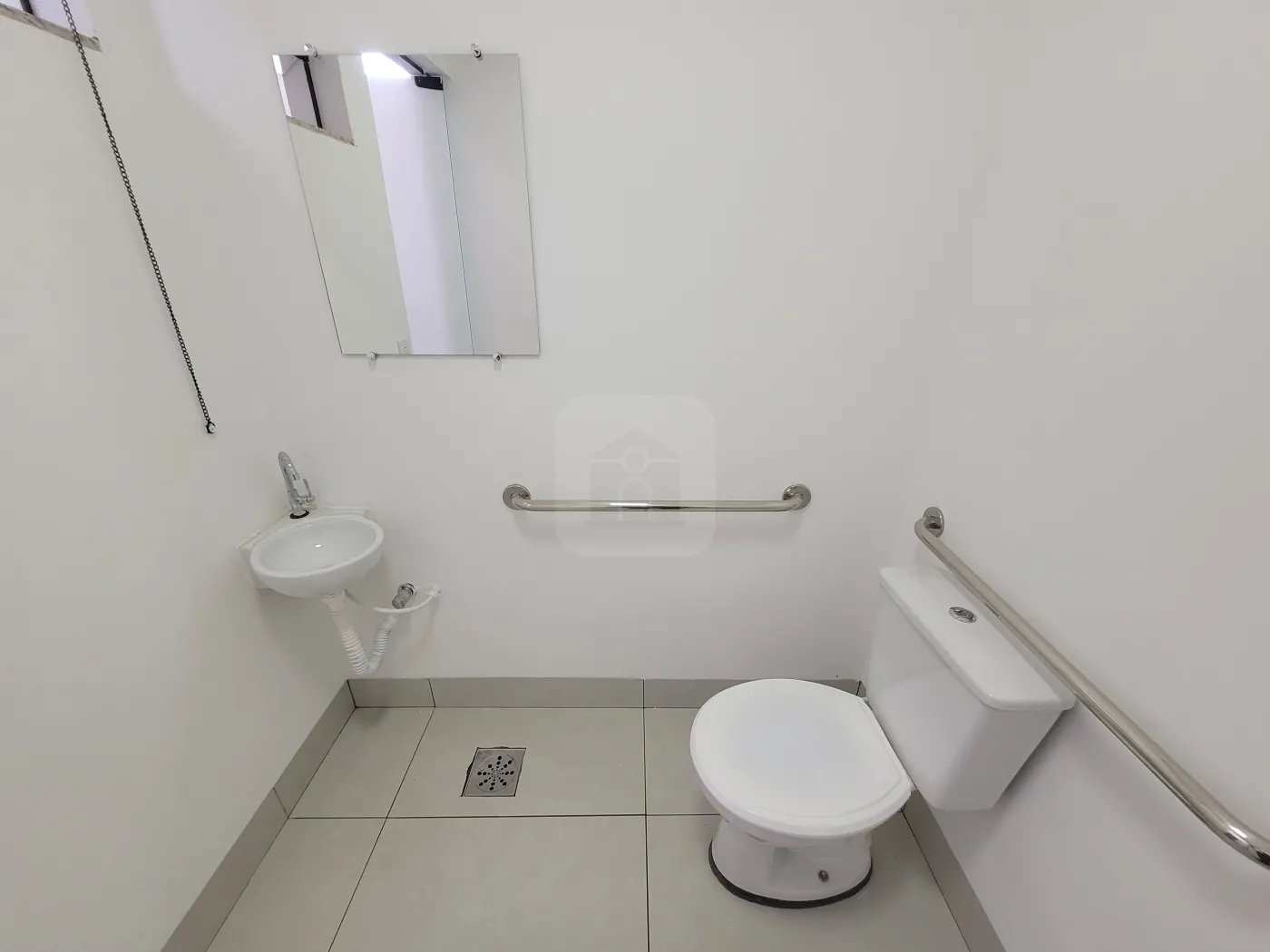 Alugar Comercial / Casa Comercial em Uberlândia R$ 9.000,00 - Foto 22