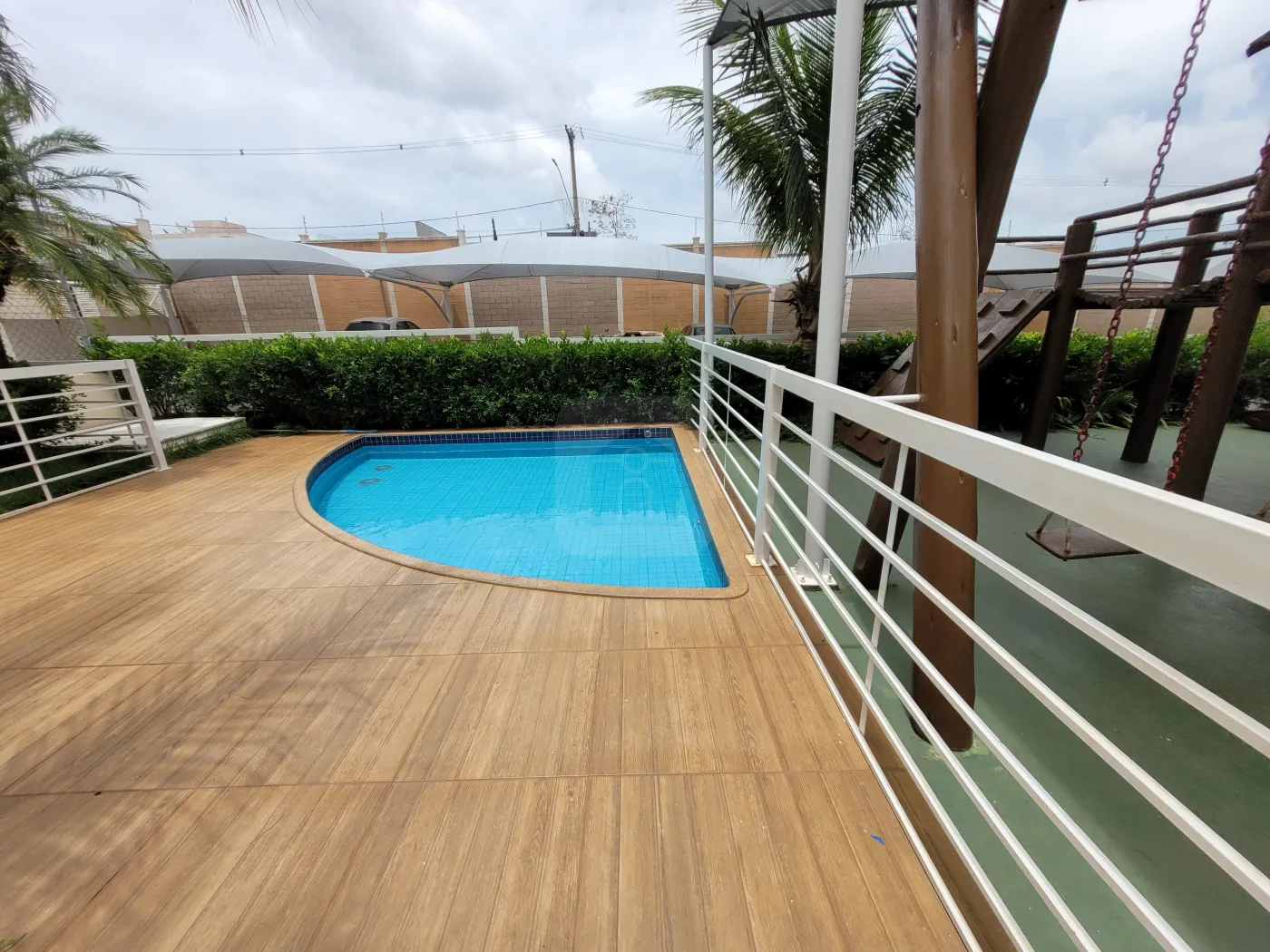 Alugar Apartamento / Padrão em Uberlândia R$ 1.600,00 - Foto 14