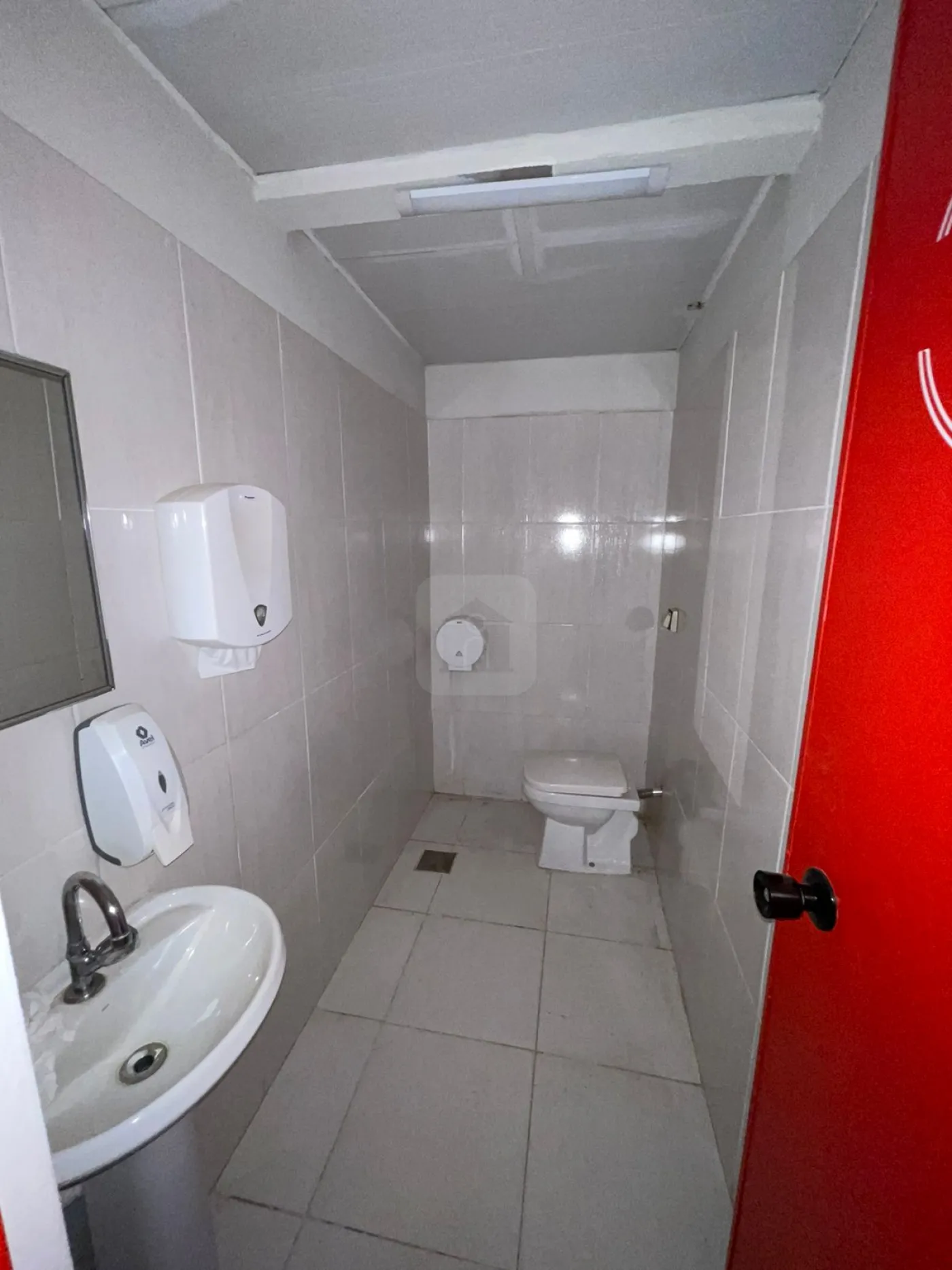Alugar Comercial / Loja em Araguari R$ 4.000,00 - Foto 6