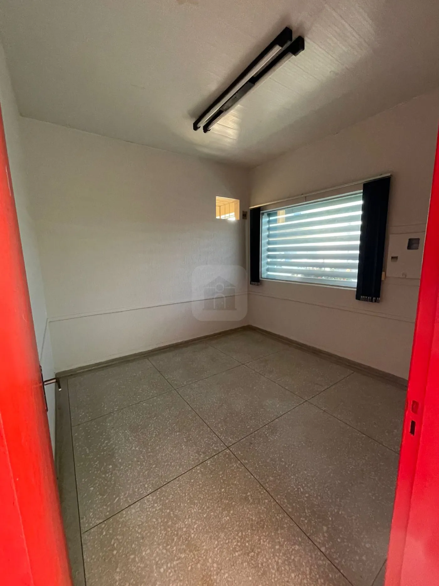 Alugar Comercial / Loja em Araguari R$ 4.000,00 - Foto 8