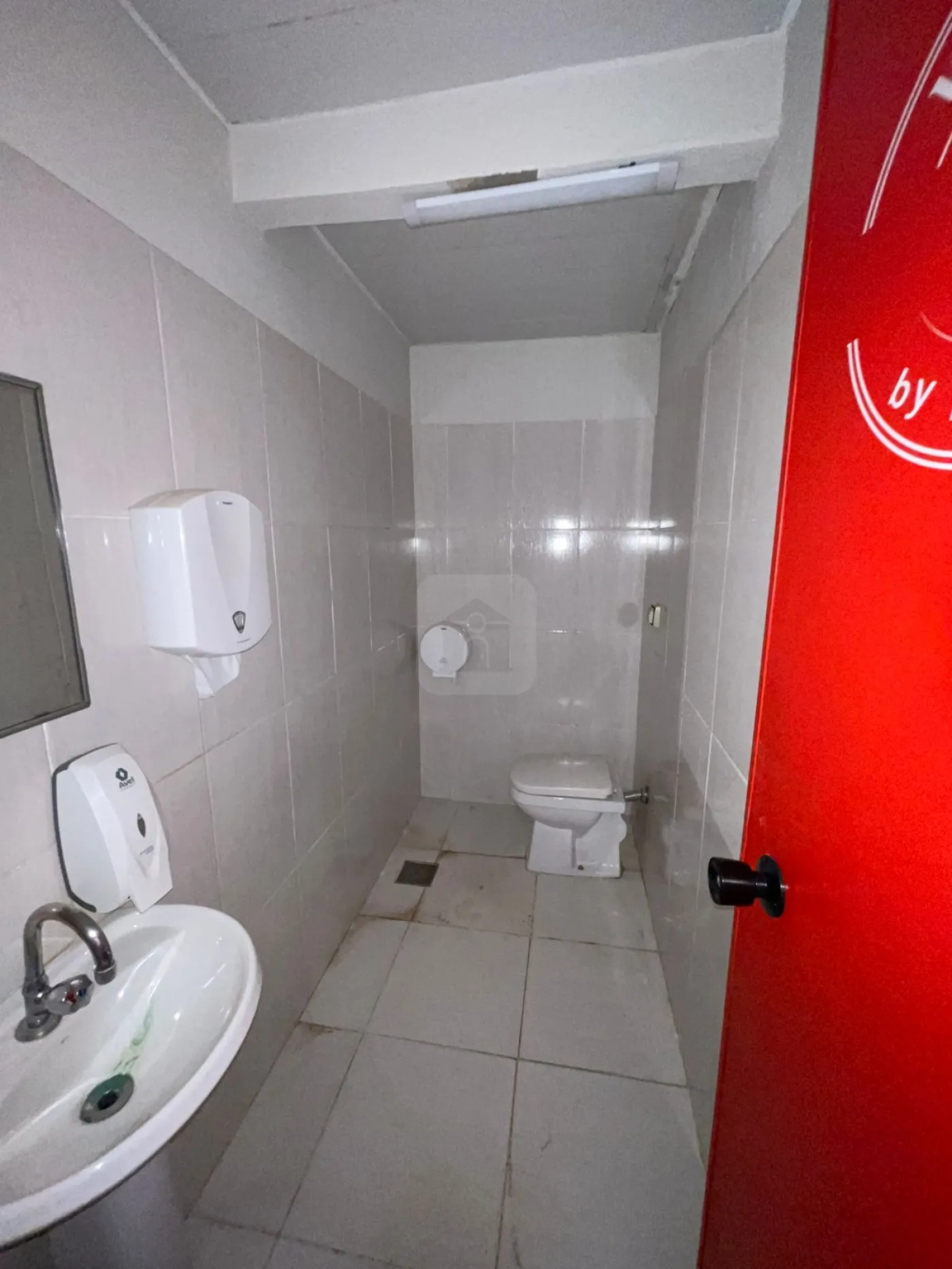 Alugar Comercial / Loja em Araguari R$ 4.000,00 - Foto 13