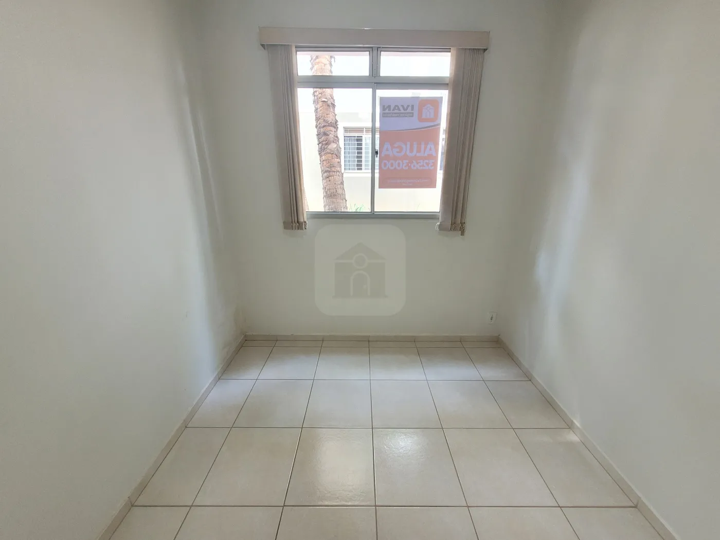 Alugar Apartamento / Padrão em Uberlândia R$ 1.100,00 - Foto 12