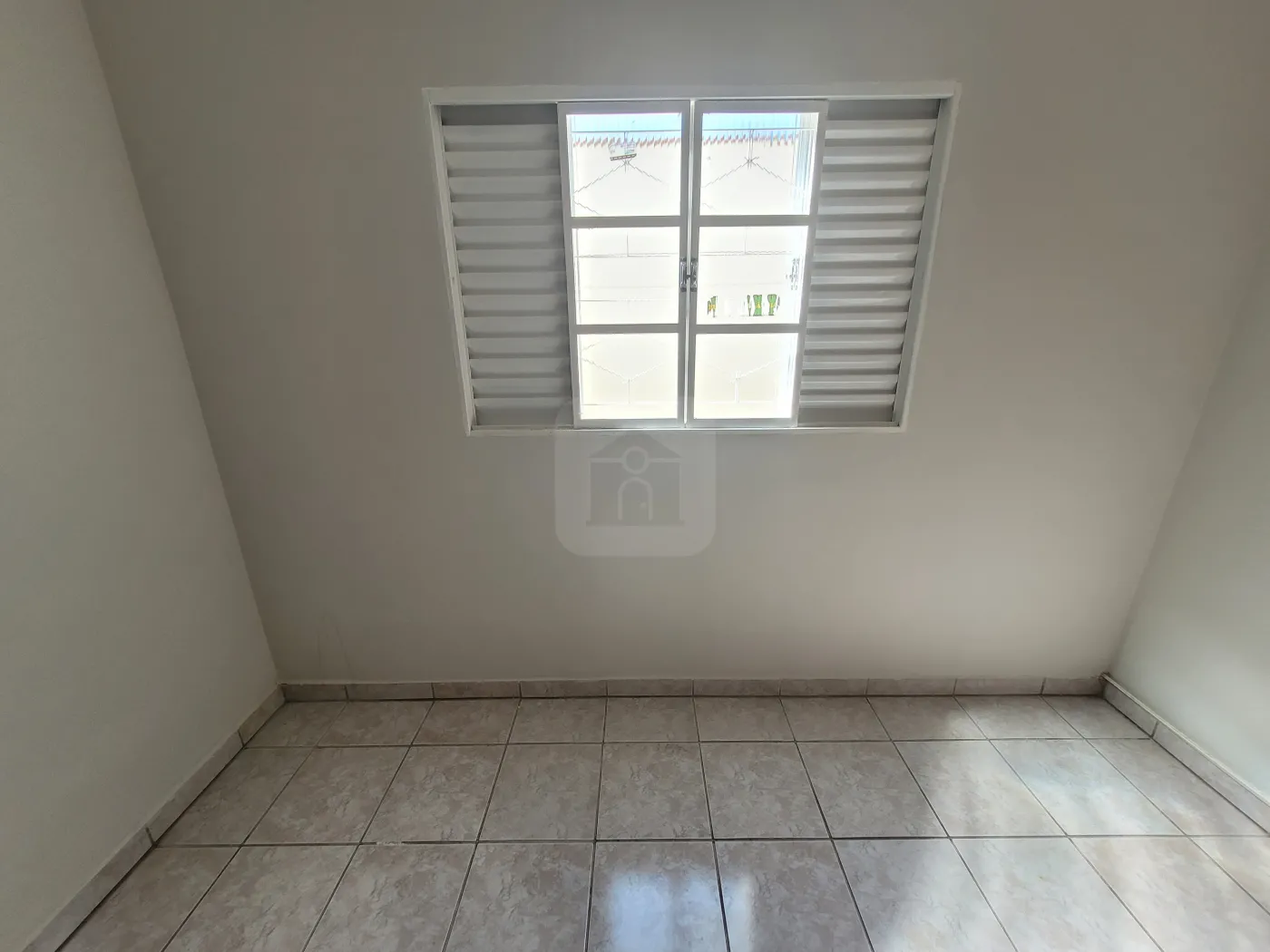 Alugar Casa / Padrão em Uberlândia R$ 3.000,00 - Foto 11