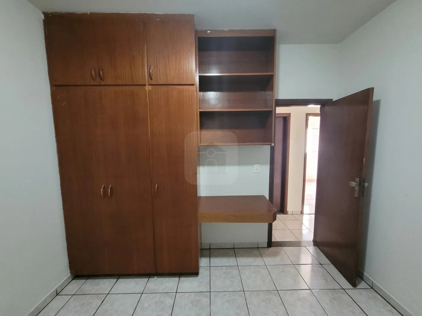 Alugar Casa / Padrão em Uberlândia R$ 3.000,00 - Foto 14