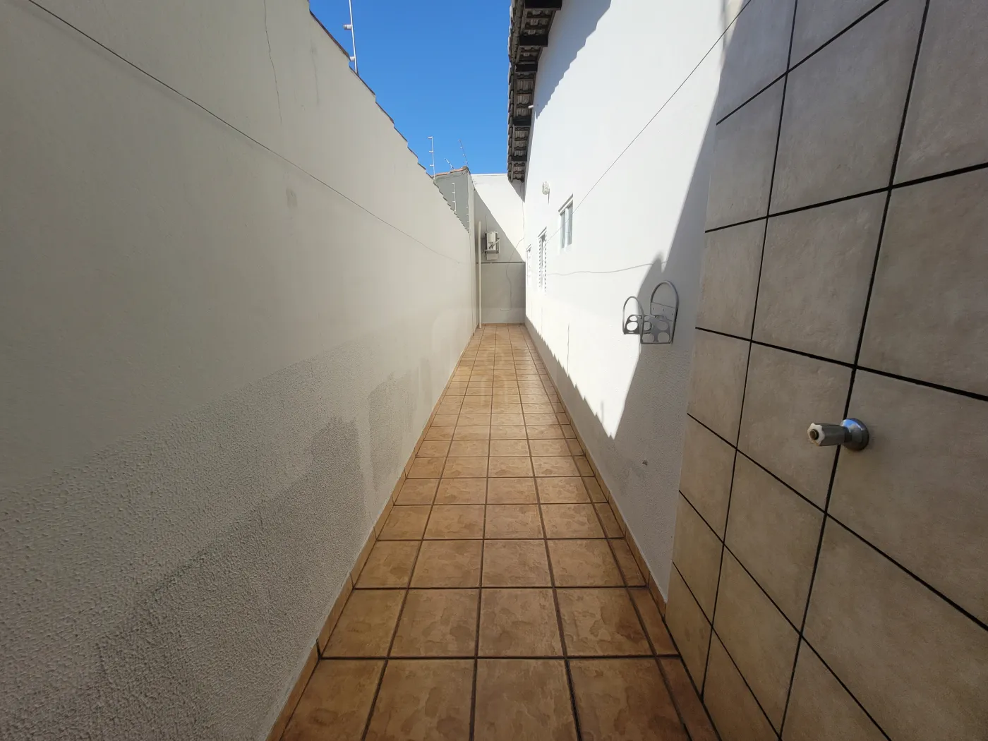 Alugar Casa / Padrão em Uberlândia R$ 3.000,00 - Foto 29