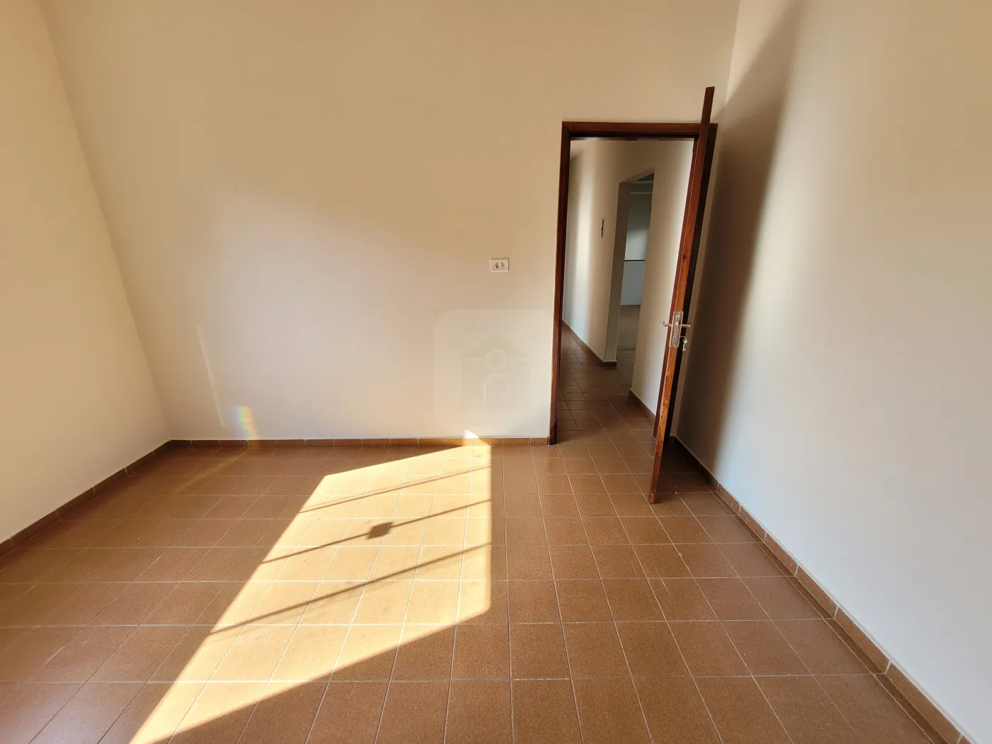 Alugar Casa / Padrão em Uberlândia R$ 2.500,00 - Foto 11